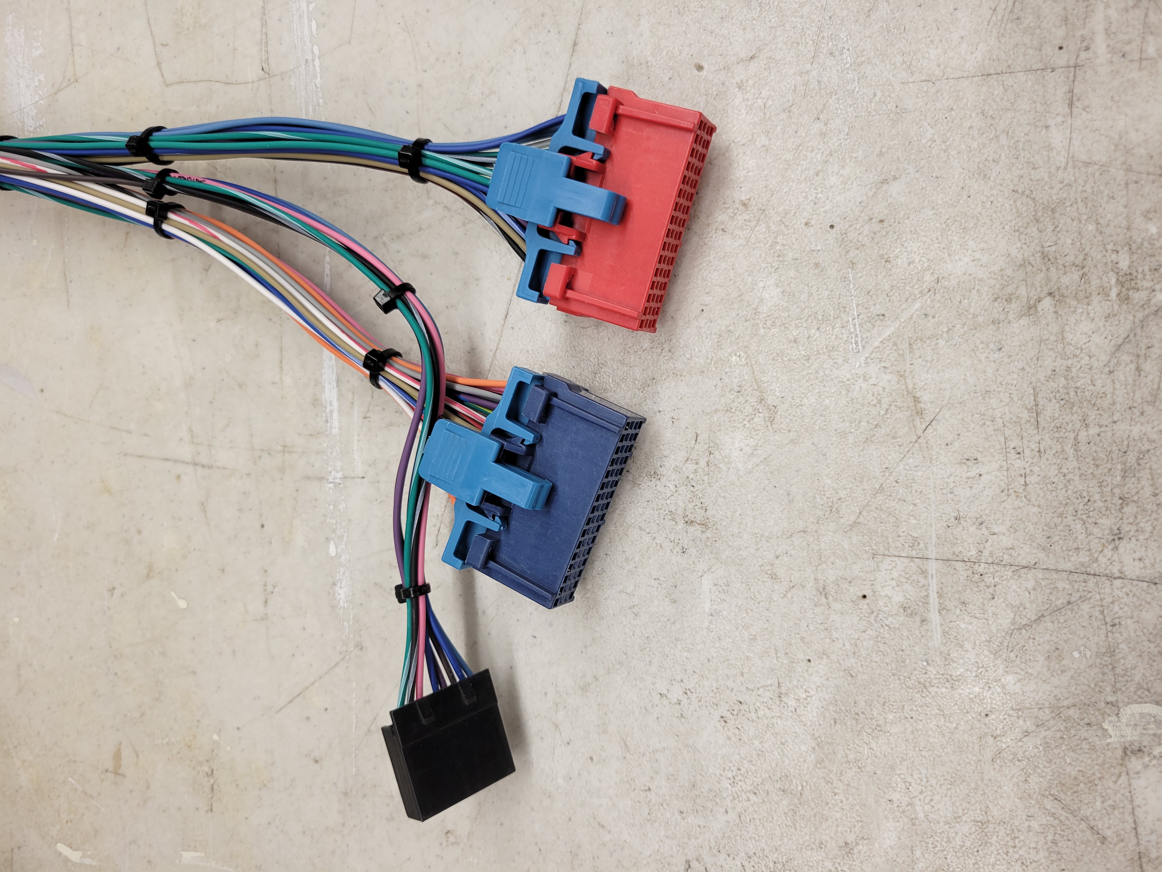 TBI red blue ecm connectors 4l80 60 e